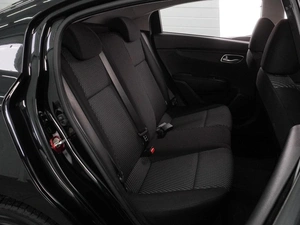 Седан Kia Rio 2017 года, 1374000 рублей, Воронеж