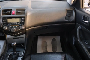 Седан Honda Accord 2007 года, 939000 рублей, Омск