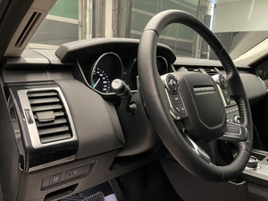 Внедорожник Land Rover Discovery 2017 года, 3900000 рублей, Красноярск