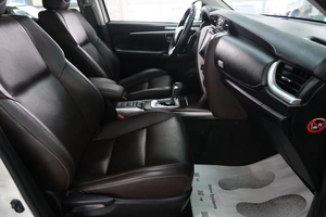 Внедорожник Toyota Fortuner 2019 года, 4219000 рублей, Омск