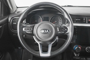 Седан Kia Rio 2019 года, 1359000 рублей, Кемерово