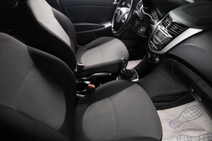 Хетчбэк Hyundai Solaris 2013 года, 629000 рублей, Оренбург