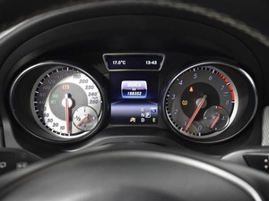 Внедорожник Mercedes-benz GLA-класс 2016 года, 1881900 рублей, Казань