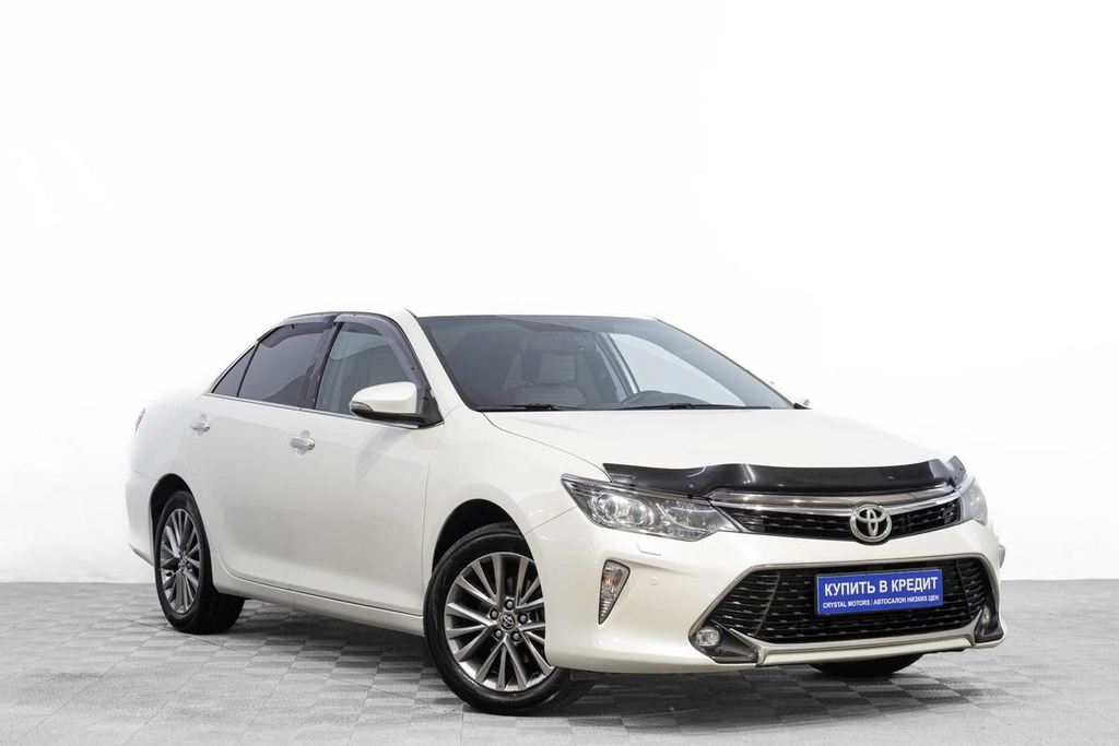 Седан Toyota Camry 2018 года, 2599000 рублей, Барнаул