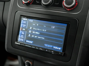 Минивэн Volkswagen Touran 2012 года, 1000000 рублей, Красноярск