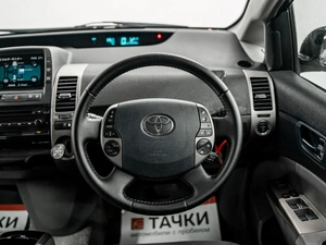 Лифтбек Toyota Prius 2008 года, 720000 рублей, Красноярск