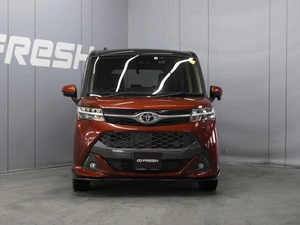 Хетчбэк Toyota Tank 2019 года, 1350000 рублей, Омск