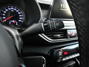 Седан Kia Cerato 2019 года, 1689000 рублей, Кирилловка