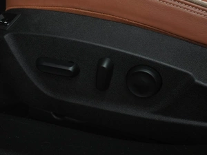 Седан Opel Insignia 2013 года, 1335000 рублей, Воронеж