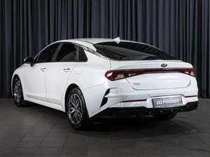 Седан Kia K5 2021 года, 2080000 рублей, Волгоград