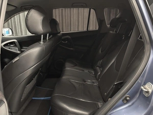 Внедорожник Toyota RAV4 2007 года, 1165000 рублей, Красноярск