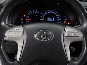 Седан Toyota Camry 2009 года, 1499000 рублей, Тюмень