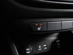 Седан Hyundai Solaris 2017 года, 1349000 рублей, Аксай