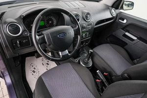 Хетчбэк Ford Fusion 2006 года, 449000 рублей, Красноярск