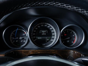 Седан Mercedes-benz E-класс 2013 года, 1929000 рублей, Ставрополь