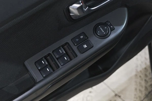 Седан Kia Rio 2016 года, 1059000 рублей, Новокузнецк