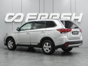 Внедорожник Mitsubishi Outlander 2017 года, 1843000 рублей, Воронеж