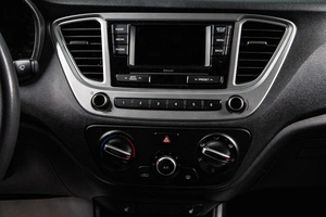 Седан Hyundai Solaris 2021 года, 1489000 рублей, Сургут