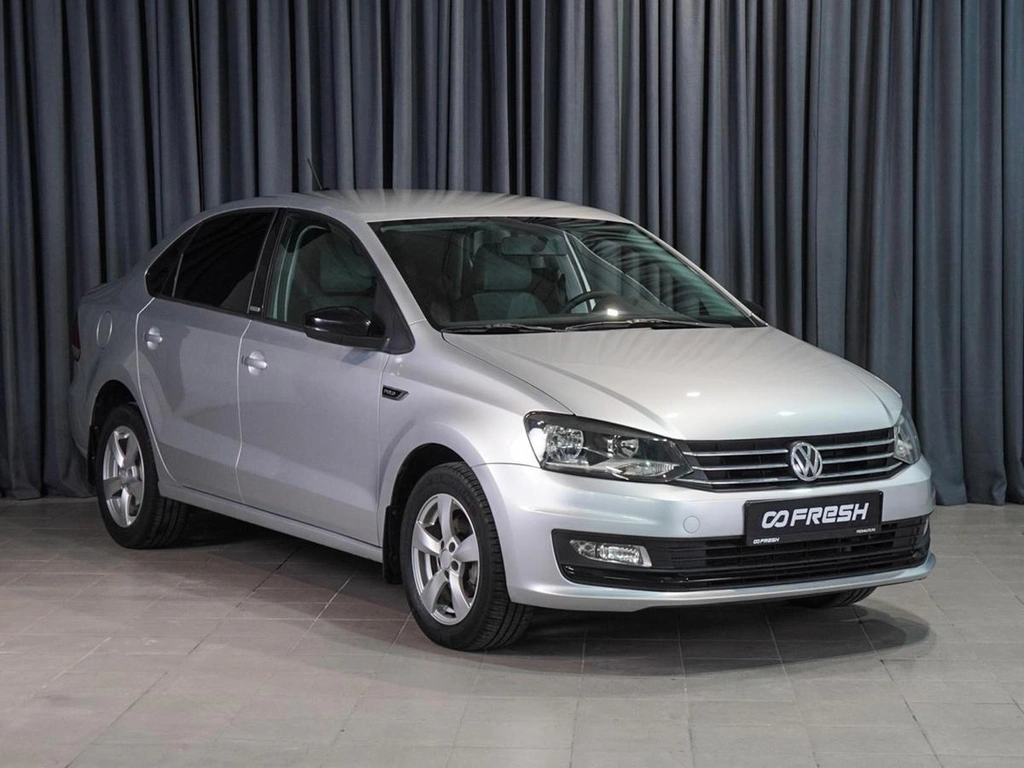 Седан Volkswagen Polo 2017 года, 950000 рублей, Волгоград