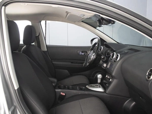 Внедорожник Nissan Qashqai 2011 года, 1060000 рублей, Омск