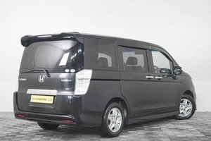 Минивэн Honda Stepwgn Spada 2011 года, 1309000 рублей, Кемерово