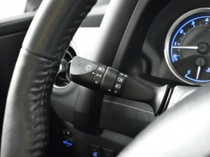 Седан Toyota Corolla 2018 года, 1698100 рублей, Казань