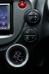 Хетчбэк Honda Fit 2010 года, 898000 рублей, Солонцы