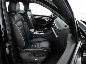 Внедорожник Volkswagen Touareg 2019 года, 8843055 рублей, Москва