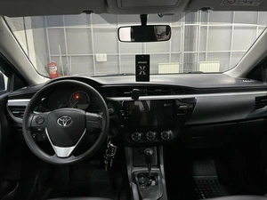 Седан Toyota Corolla 2013 года, 1197000 рублей, Красноярск