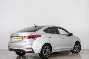 Седан Hyundai Solaris 2018 года, 1259000 рублей, Красноярск