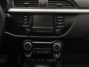 Седан Kia Rio 2019 года, 970000 рублей, Красноярск