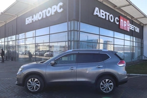 Внедорожник Nissan X-Trail 2017 года, 1950000 рублей, Мирное