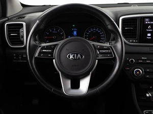 Внедорожник Kia Sportage 2021 года, 2749999 рублей, Москва