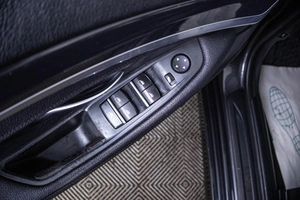 Седан BMW 5 серия 2012 года, 1869000 рублей, Пермь
