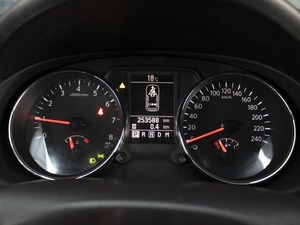 Внедорожник Nissan Qashqai 2010 года, 989777 рублей, Омск