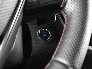 Седан Toyota Camry 2020 года, 3140000 рублей, Ростов-на-Дону