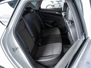 Хетчбэк Opel Astra 2012 года, 865000 рублей, Краснодар