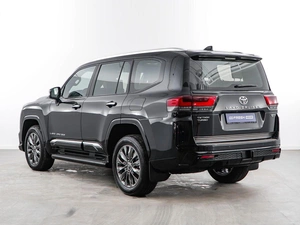 Внедорожник Toyota Land Cruiser 2025 года, 14649999 рублей, Москва