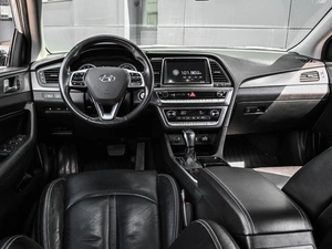 Седан Hyundai Sonata 2018 года, 2374000 рублей, Кирилловка