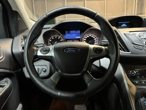 Внедорожник Ford Kuga 2013 года, 1297000 рублей, Красноярск
