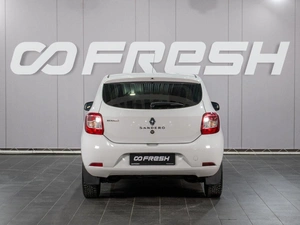 Хетчбэк Renault Sandero 2018 года, 949000 рублей, Сургут