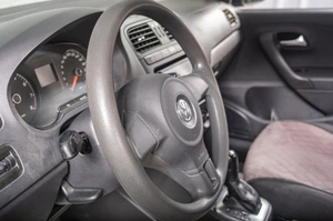 Седан Volkswagen Polo 2011 года, 769000 рублей, Томск