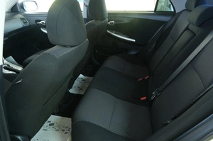 Седан Toyota Corolla 2011 года, 1119000 рублей, Омск