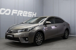 Седан Toyota Corolla 2013 года, 1320000 рублей, Омск