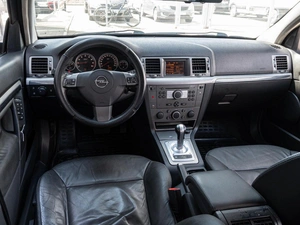 Седан Opel Vectra 2008 года, 395000 рублей, Краснодар