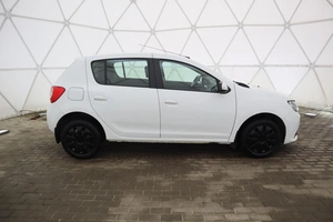 Хэтчбек Renault Sandero 2015 года, 899000 рублей, Обнинск