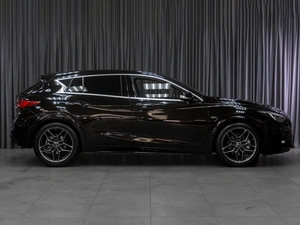 Хетчбэк Infiniti Q30 2017 года, 3099000 рублей, Тюмень