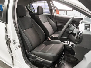 Хетчбэк Toyota Aqua 2016 года, 1229000 рублей, Тюмень