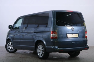 Минивэн Volkswagen Multivan 2004 года, 1599000 рублей, Омск