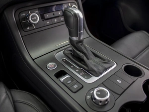 Внедорожник Volkswagen Touareg 2014 года, 2280000 рублей, Омск
